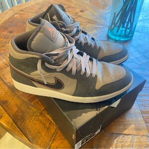 Size 11 - Air Jordan 1 SE Mid Night Stadium